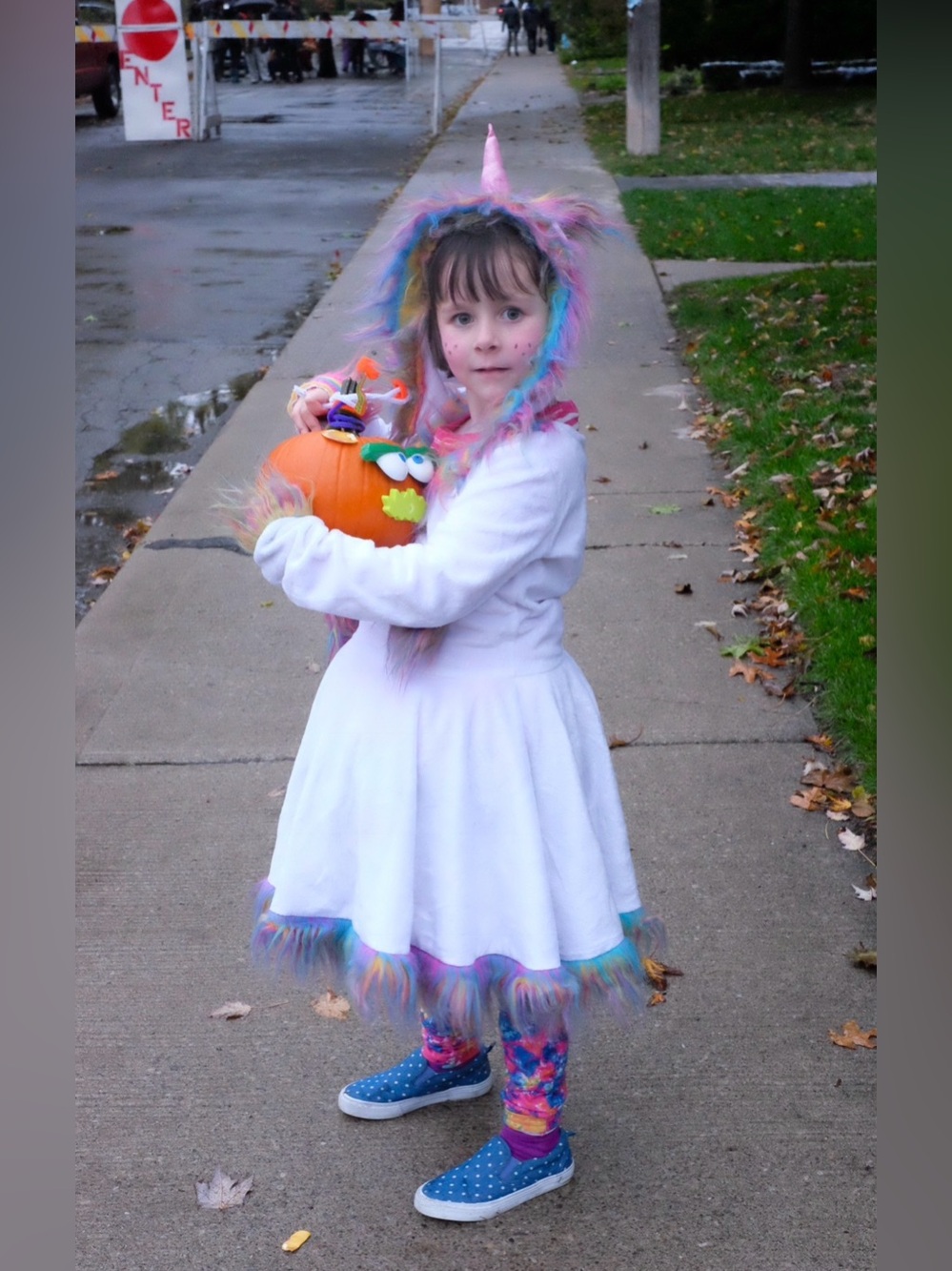 Girls White & Rainbow Faux Fur Unicorn Costume Dress & Hood Set - Size L (12-14X